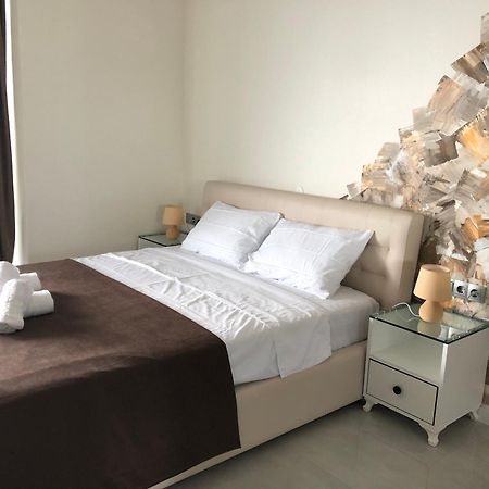Black Sea VI Dari Apartments Batumi Ngoại thất bức ảnh