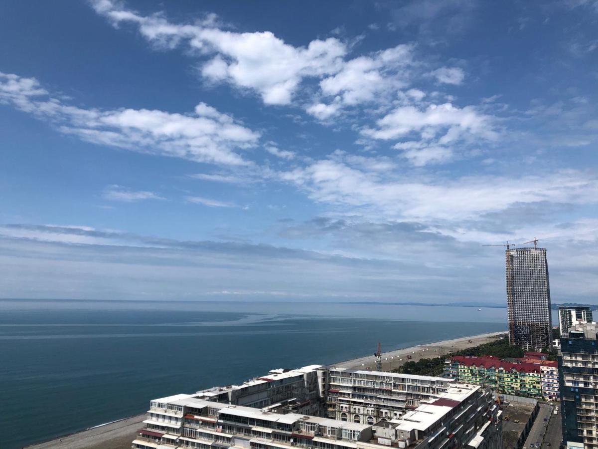 Black Sea VI Dari Apartments Batumi Ngoại thất bức ảnh