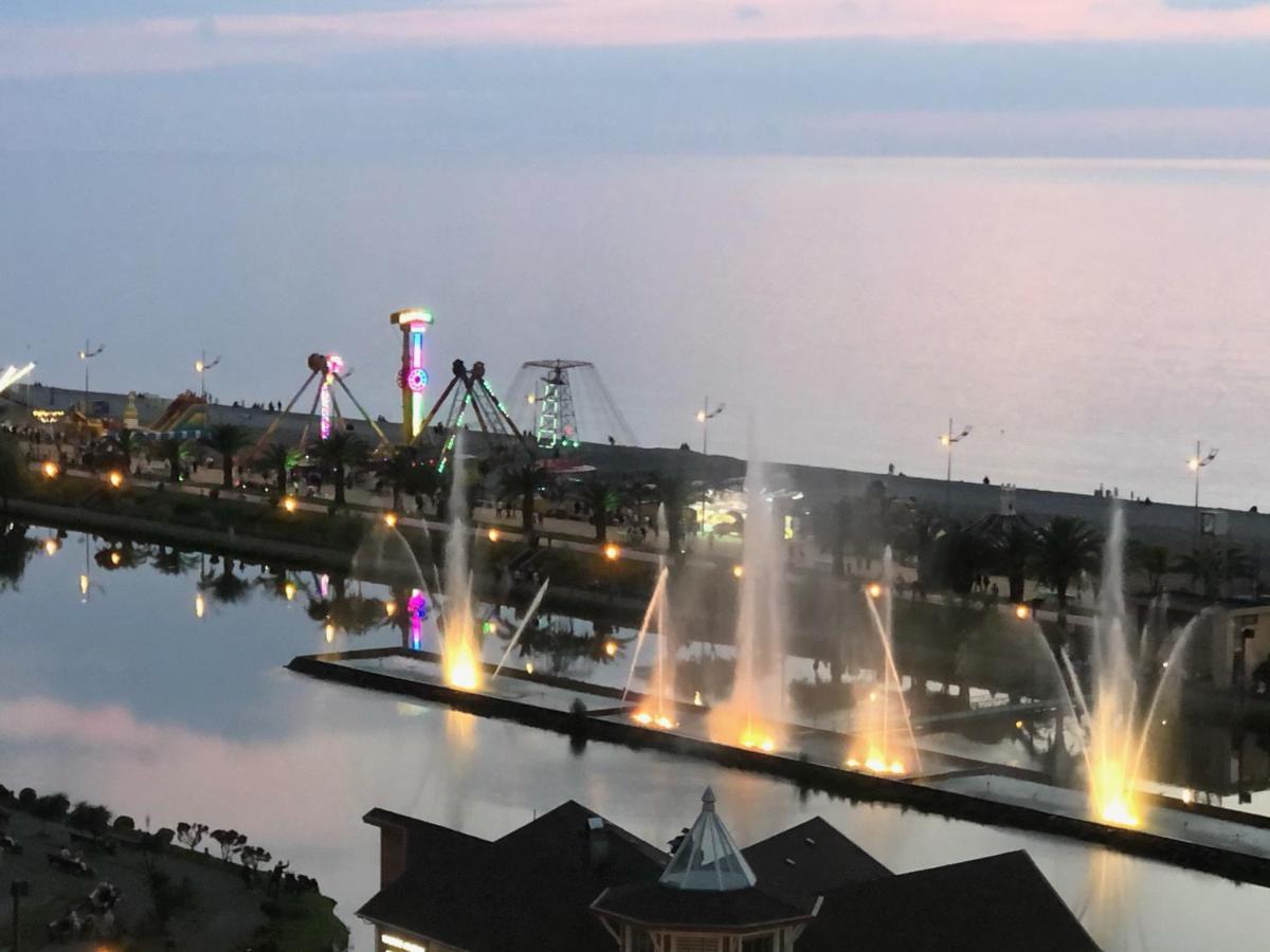 Black Sea VI Dari Apartments Batumi Ngoại thất bức ảnh