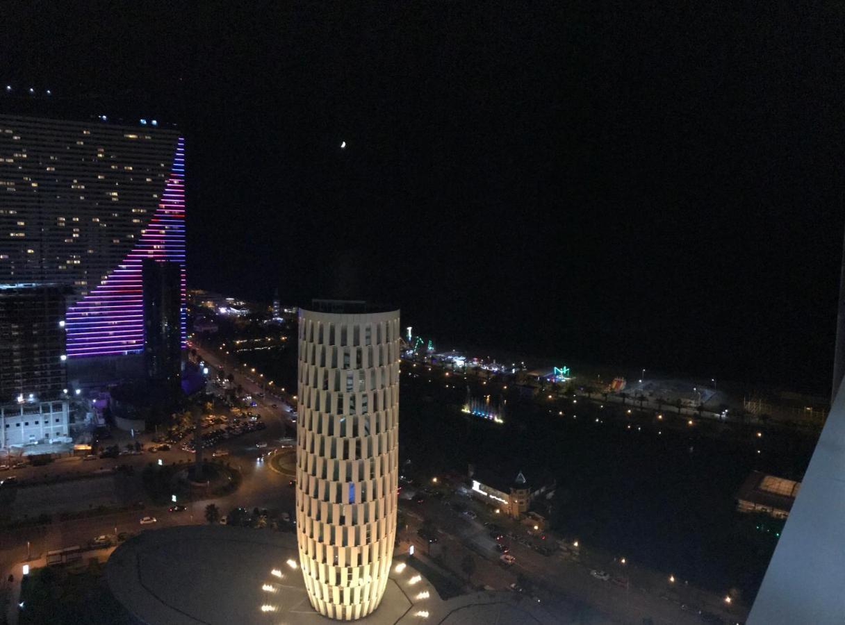 Black Sea VI Dari Apartments Batumi Ngoại thất bức ảnh