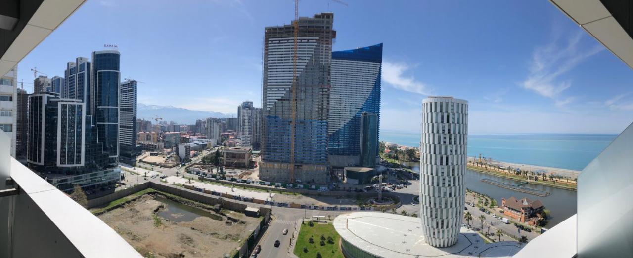 Black Sea VI Dari Apartments Batumi Ngoại thất bức ảnh