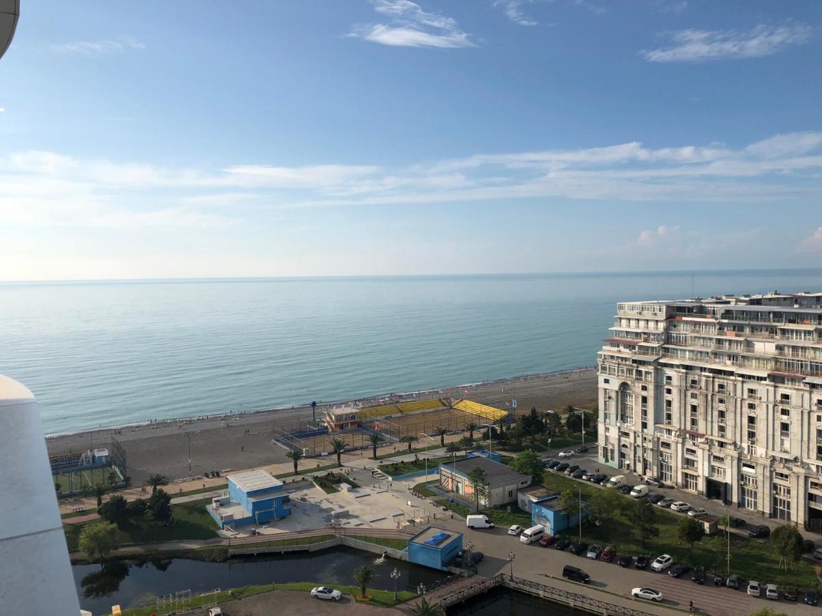 Black Sea VI Dari Apartments Batumi Ngoại thất bức ảnh