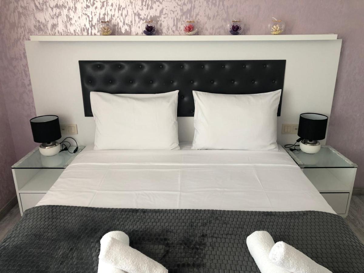 Black Sea VI Dari Apartments Batumi Ngoại thất bức ảnh