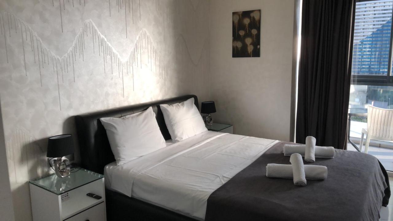 Black Sea VI Dari Apartments Batumi Ngoại thất bức ảnh