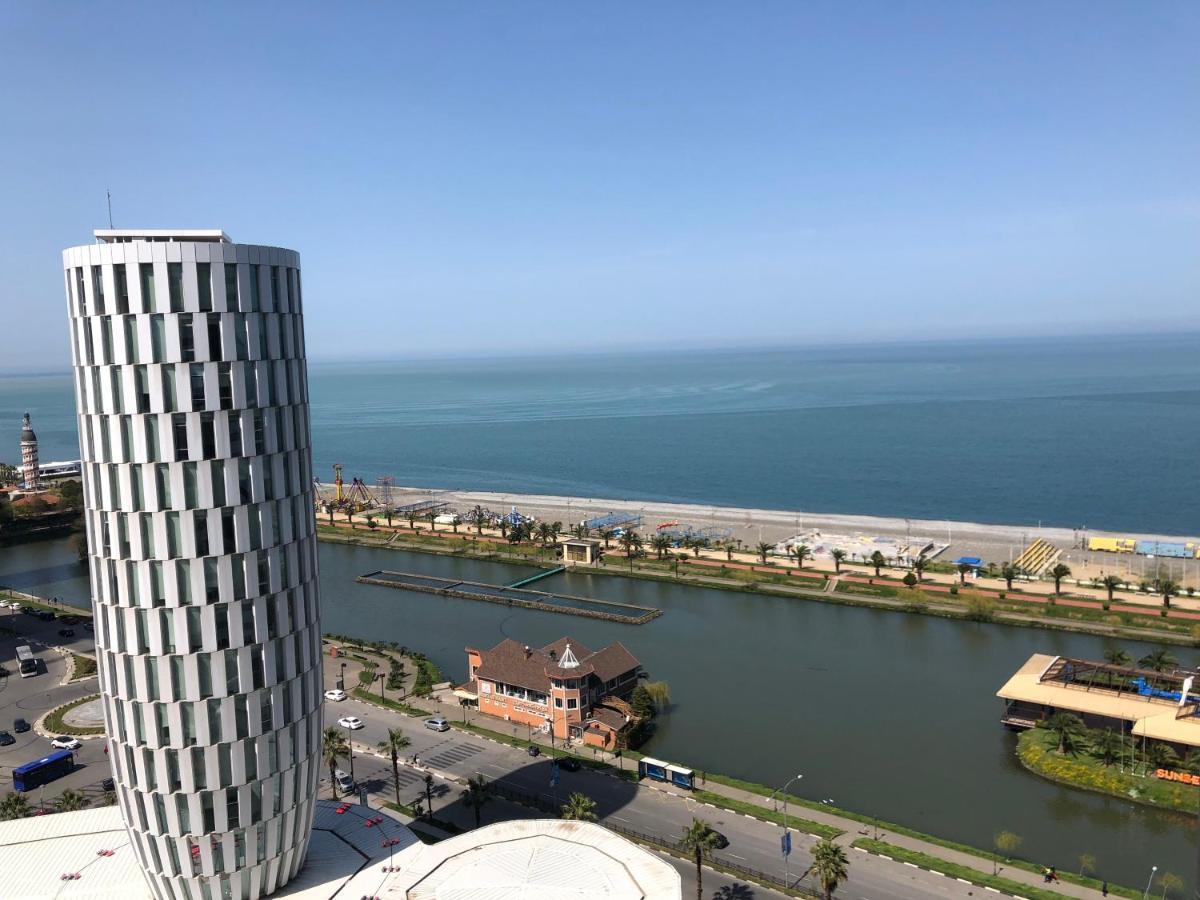 Black Sea VI Dari Apartments Batumi Ngoại thất bức ảnh